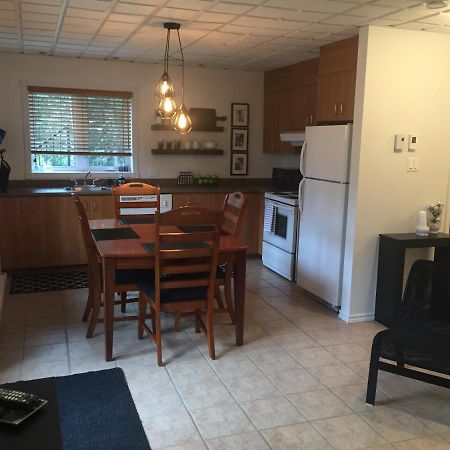 Le 30 B De Vebron Apartamento LʼAnse-Saint-Jean Exterior foto